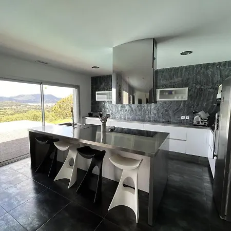 Villa Magnifique Vue Mer, Piscine, 190 M2 , 4 Chb, 3 Sdb, Clim