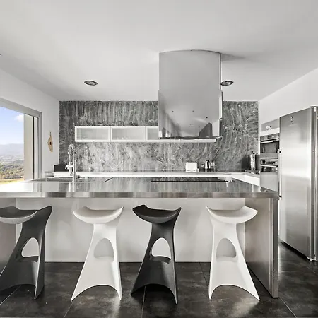 Magnifique Vue Mer, Piscine, 190 M2 , 4 Chb, 3 Sdb, Clim Villa