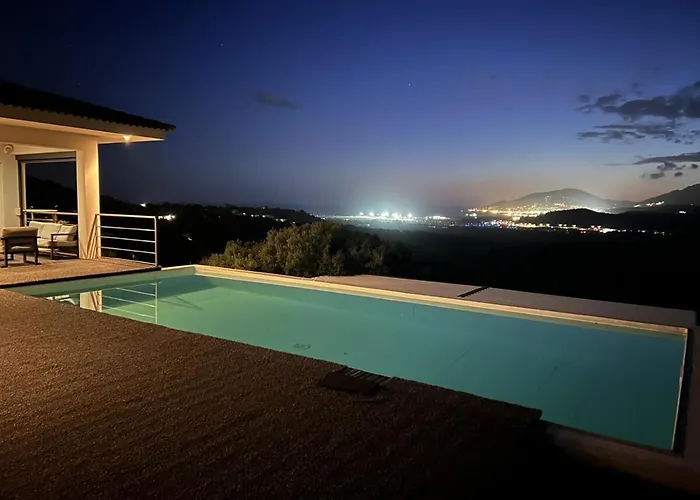 Villa Magnifique Vue Mer, Piscine, 190 M2 , 4 Chb, 3 Sdb, Clim