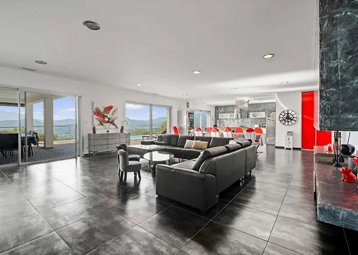 Villa Magnifique Vue Mer, Piscine, 190 M2 , 4 Chb, 3 Sdb, Clim