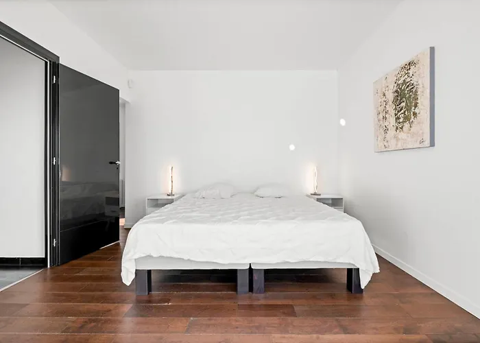 Magnifique Vue Mer, Piscine, 190 M2 , 4 Chb, 3 Sdb, Clim Bastelicaccia