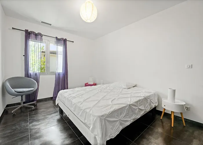 Magnifique Vue Mer, Piscine, 190 M2 , 4 Chb, 3 Sdb, Clim *