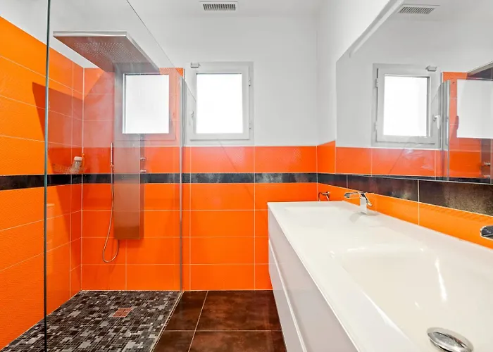 Villa Magnifique Vue Mer, Piscine, 190 M2 , 4 Chb, 3 Sdb, Clim