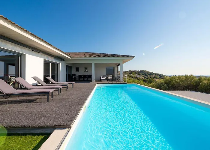 Magnifique Vue Mer, Piscine, 190 M2 , 4 Chb, 3 Sdb, Clim Bastelicaccia